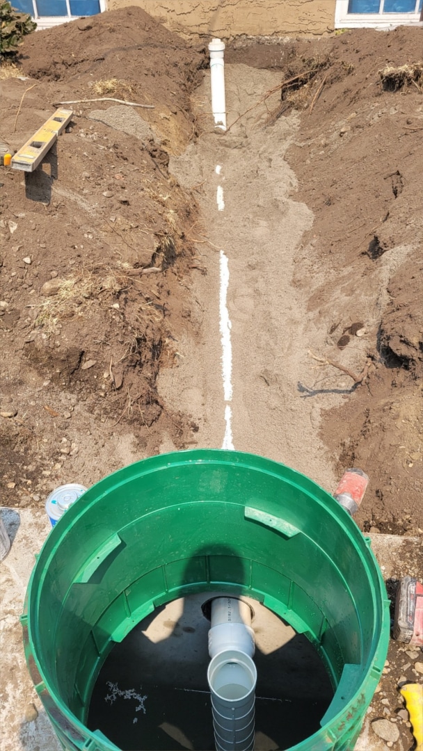 North Valley Contracting Ltd - Armstrong BC - Septic Installations, Repairs & Inspections - Vernon, Lumby, Enderby, Lake Country, Salmon Arm, Kelowna, Sicamous, Okanagan - G4